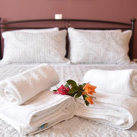 Lechaio Family Apartments 3 מראה חיצוני תמונה